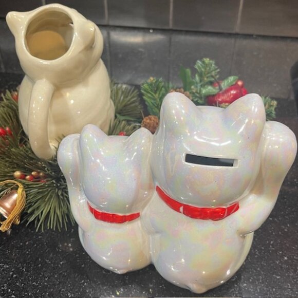 Japanese Maneki Neko Bank and Vintage Puss N’ Boots Creamer - Picture 2 of 7
